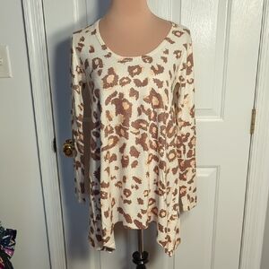 Go Couture Vintage Edition Tunic Top EUC